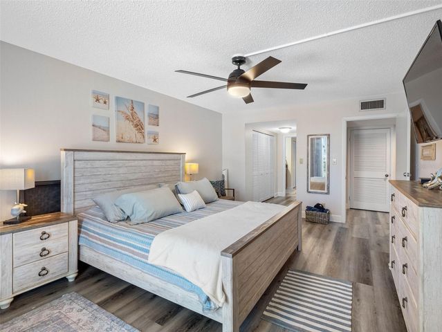 1460 GULF BOULEVARD 308, Clearwater Beach, FL 33767