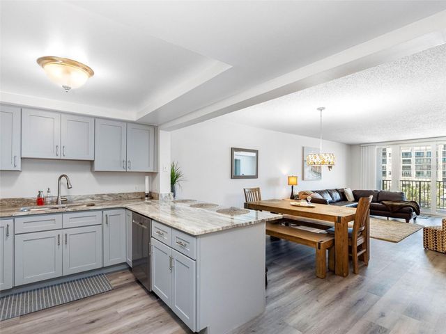 1460 GULF BOULEVARD 308, Clearwater Beach, FL 33767