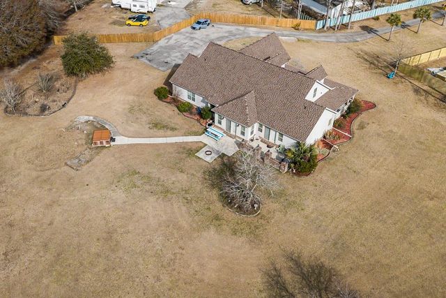 5858 Bluewater Rd., Conway, SC 29527