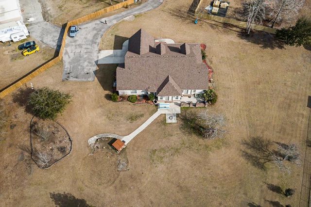 5858 Bluewater Rd., Conway, SC 29527