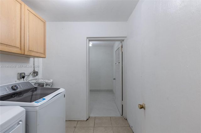 129 SE 4th Street 2, Hallandale Beach, FL 33009