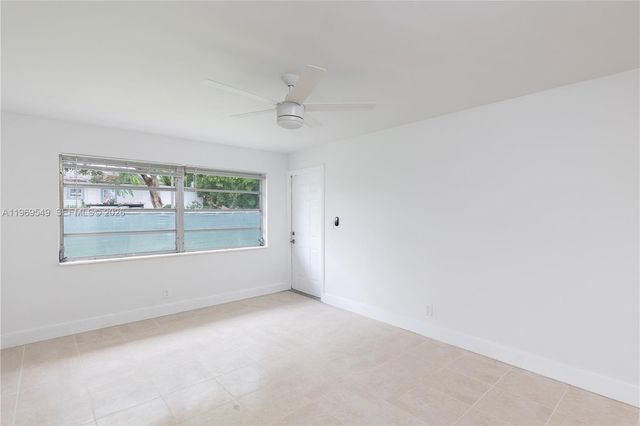 129 SE 4th Street 2, Hallandale Beach, FL 33009