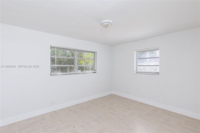 129 SE 4th Street 2, Hallandale Beach, FL 33009