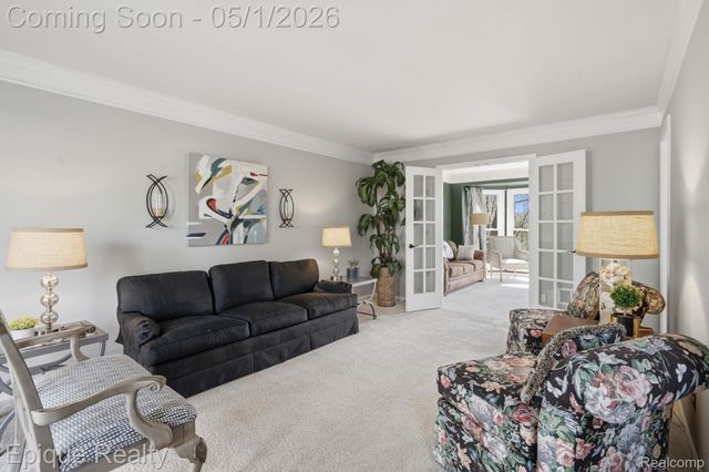 2568 Canoe Circle Drive, Orion Charter Township, MI 48360