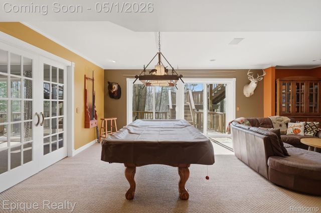 2568 Canoe Circle Drive, Orion Charter Township, MI 48360