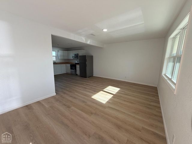 1205 W Hunt Street W, Paragould, AR 72450
