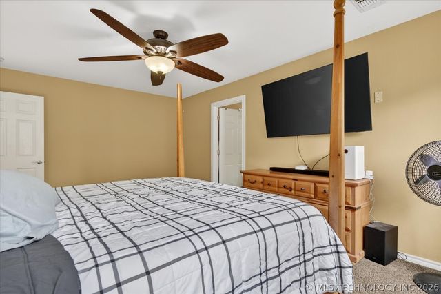 5712 Hazel Road, Bartlesville, OK 74006