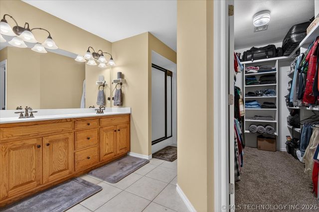 5712 Hazel Road, Bartlesville, OK 74006