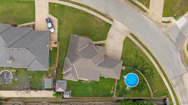 5712 Hazel Road, Bartlesville, OK 74006