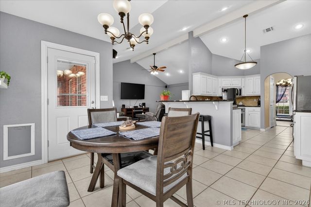 5712 Hazel Road, Bartlesville, OK 74006