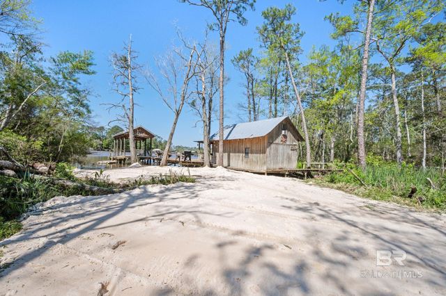 15067 River Road, Fairhope, AL 36532