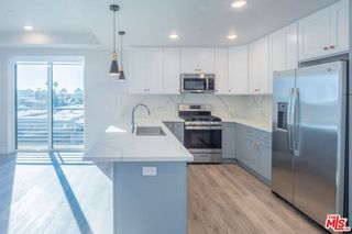 3672 Jasmine Avenue 303, Los Angeles, CA 90034