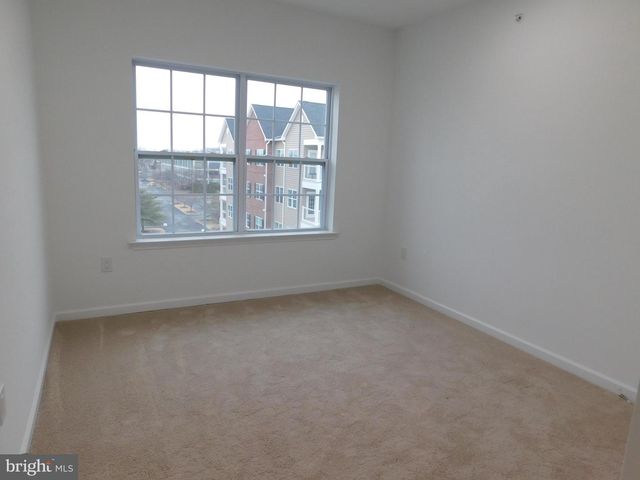 16453 RIVER VIEW DR, Bristol, PA 19007