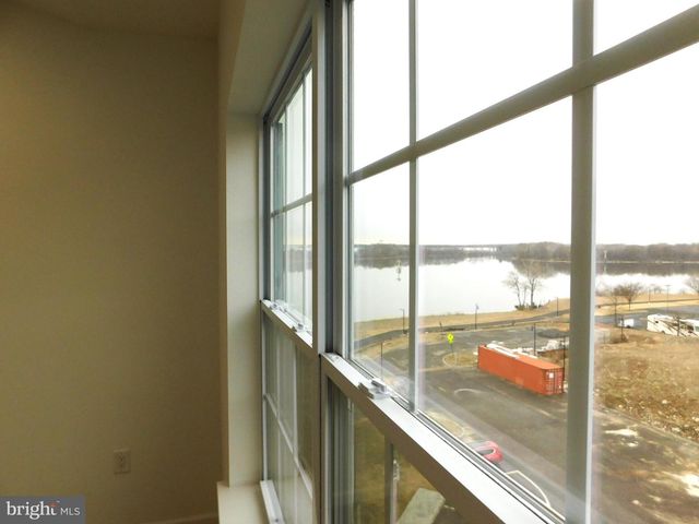 16453 RIVER VIEW DR, Bristol, PA 19007