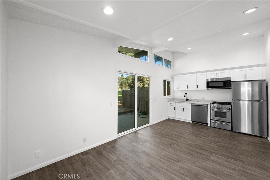 Image 16 of property listing at 2603 Calle Del Comercio, San Clemente, CA 92672