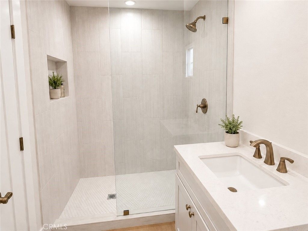Image 4 of property listing at 2603 Calle Del Comercio, San Clemente, CA 92672