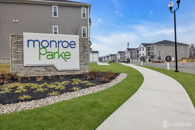 30212 Radford Court, Monroe, NJ 08831