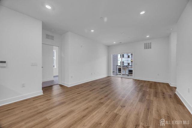 30212 Radford Court, Monroe, NJ 08831