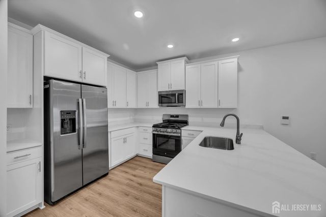 30212 Radford Court, Monroe, NJ 08831