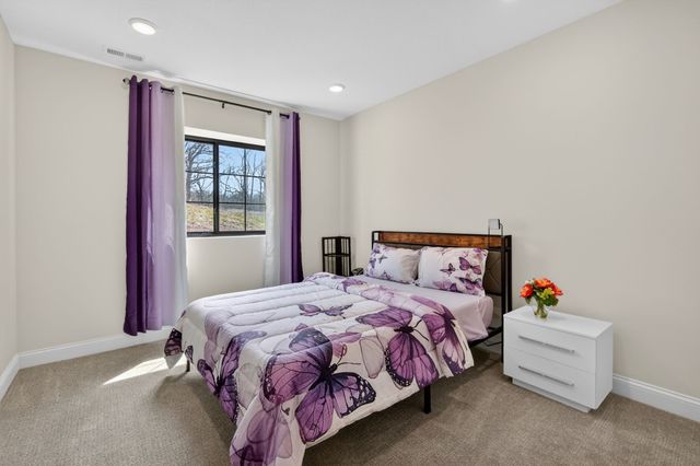 14147 Wilden Drive, Urbandale, IA 50323