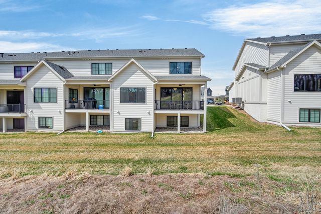 14147 Wilden Drive, Urbandale, IA 50323