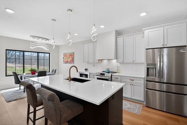 14147 Wilden Drive, Urbandale, IA 50323