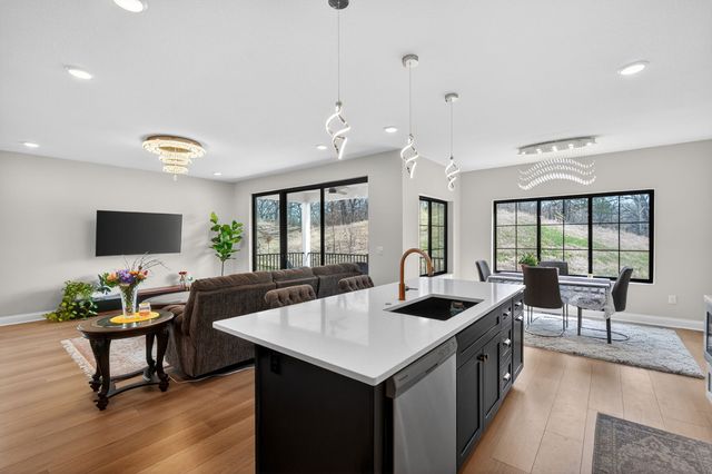 14147 Wilden Drive, Urbandale, IA 50323