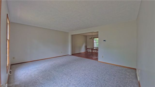 1660 Squaw Creek Drive, Girard, OH 44420