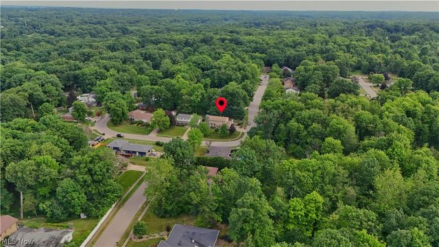 1660 Squaw Creek Drive, Girard, OH 44420