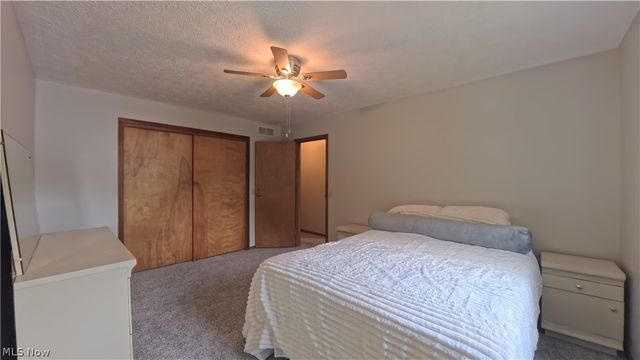 1660 Squaw Creek Drive, Girard, OH 44420