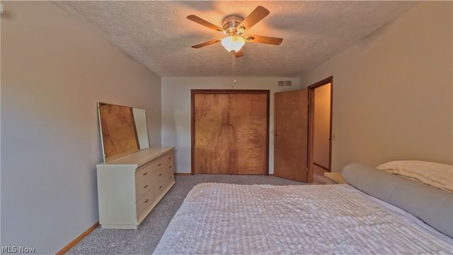 1660 Squaw Creek Drive, Girard, OH 44420