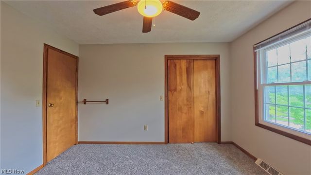 1660 Squaw Creek Drive, Girard, OH 44420