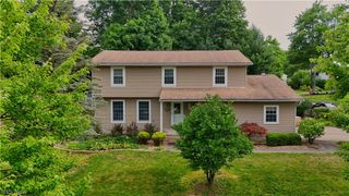 1660 Squaw Creek Drive, Girard, OH 44420