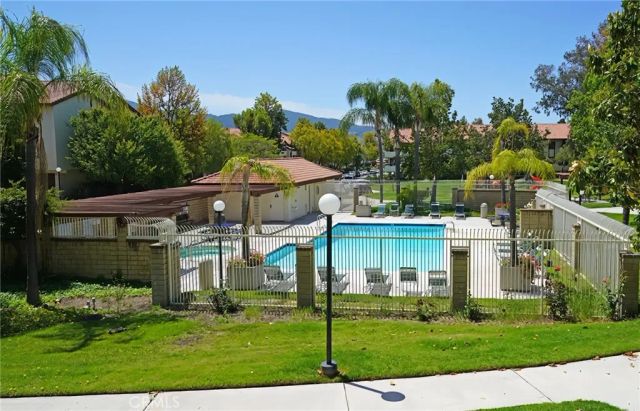 28015 Sarabande Ln 1305, Canyon Country, CA 91387
