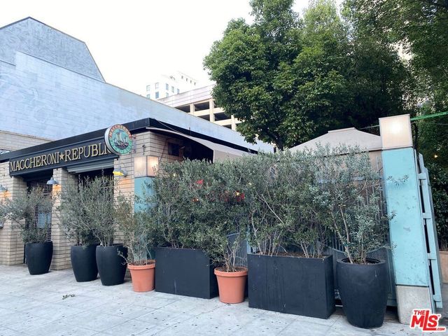 253 S Broadway 403, Los Angeles, CA 90012