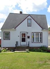 4207 Wood Avenue, Parma, OH 44134