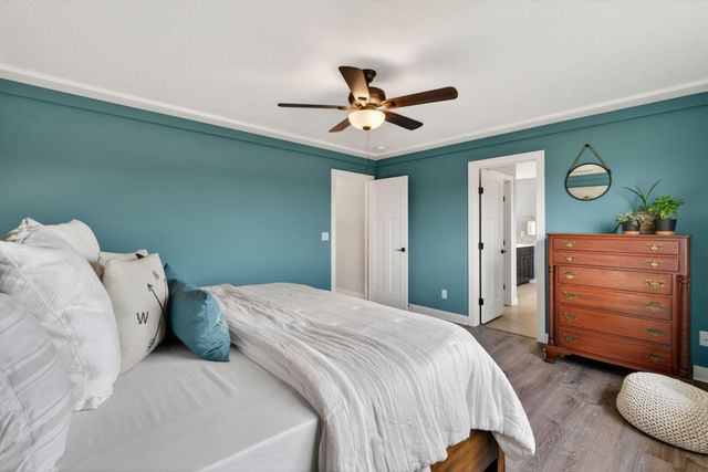2086 Chestnut St, Lino Lakes, MN 55038