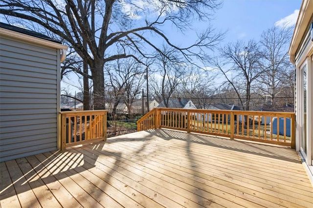 7612 MARYBELLE Lane, Kansas City, MO 64131