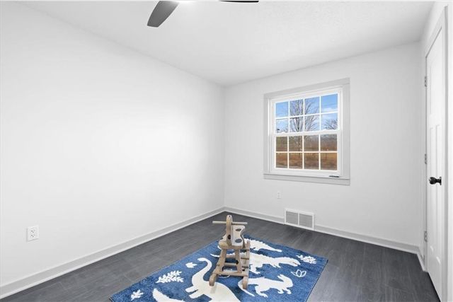 7612 MARYBELLE Lane, Kansas City, MO 64131