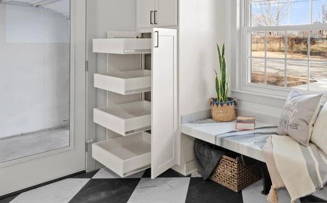 7612 MARYBELLE Lane, Kansas City, MO 64131