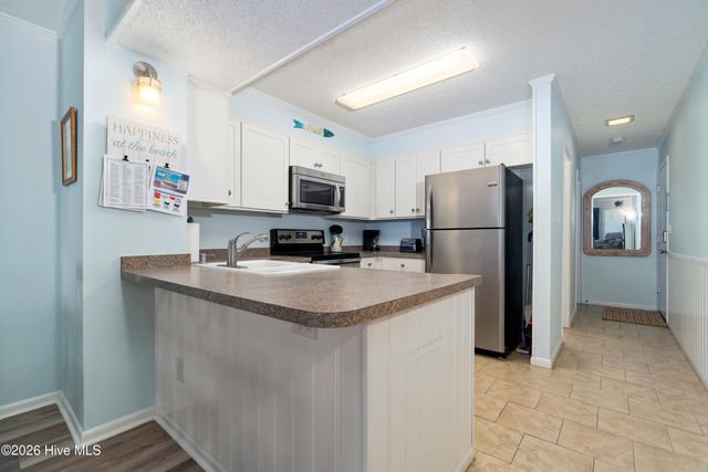 2511 W Ft Macon Road 111 B, Atlantic Beach, NC 28512