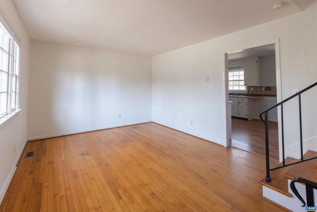 1213 CUTLER LN, Charlottesville, VA 22901