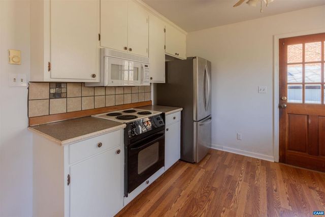 1213 CUTLER LN, Charlottesville, VA 22901