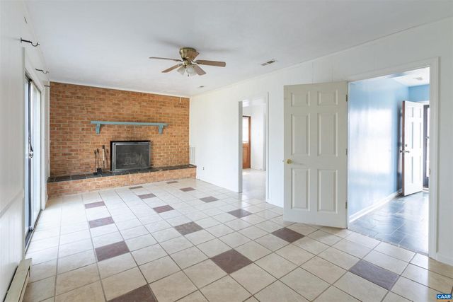 1213 CUTLER LN, Charlottesville, VA 22901