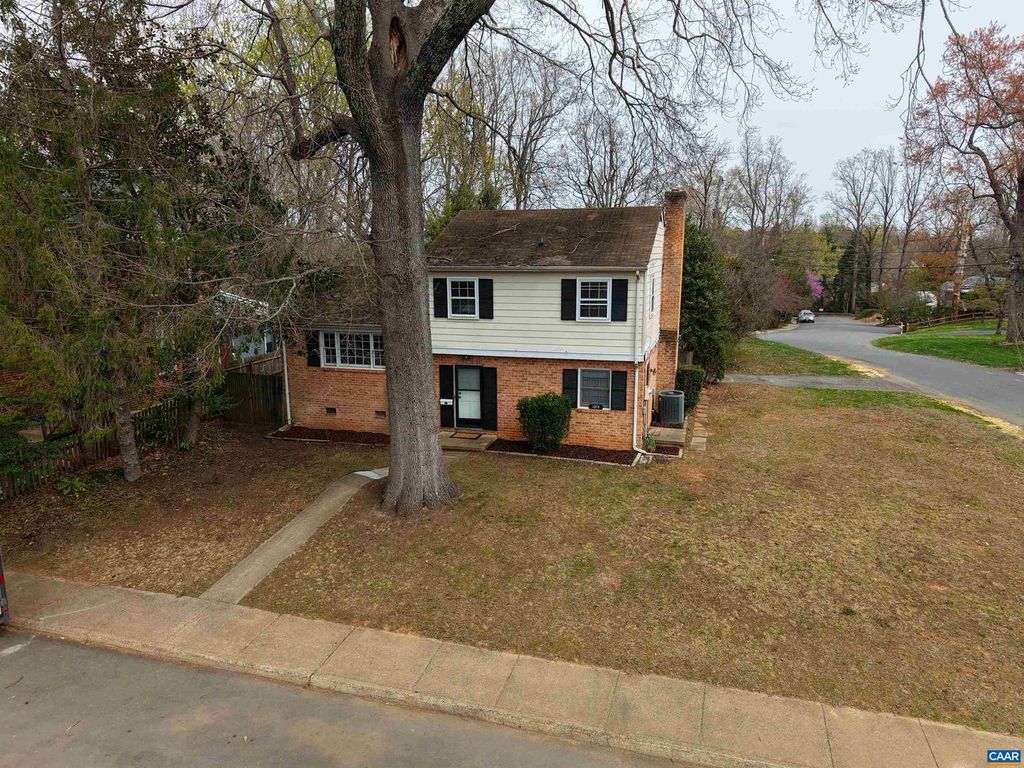 1213 CUTLER LN, Charlottesville, VA 22901