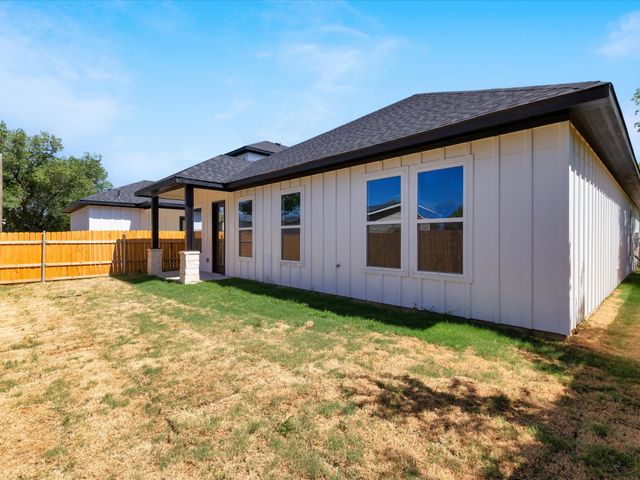 4233 Avenue H, Fort Worth, TX 76105