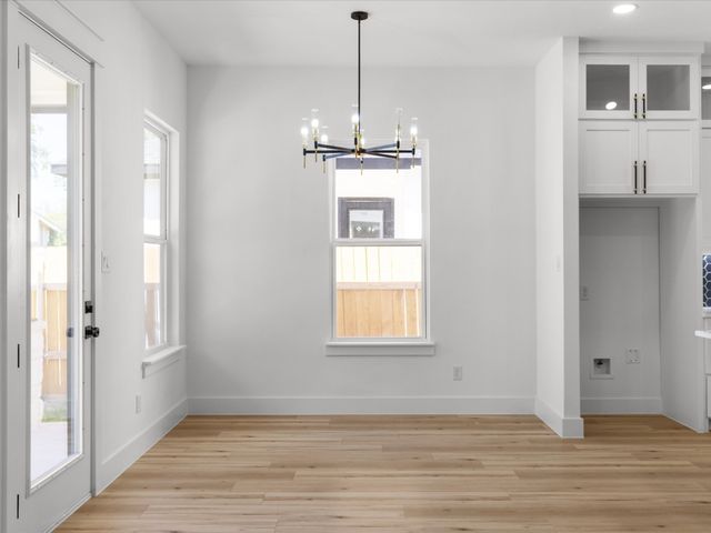 4233 Avenue H, Fort Worth, TX 76105