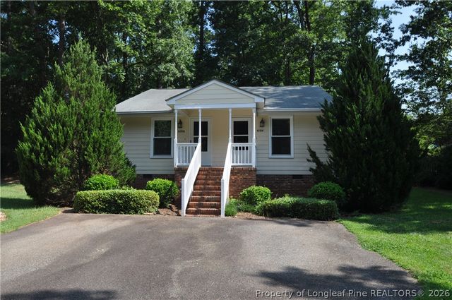 6104 Deerwood Place, Raleigh, NC 27607