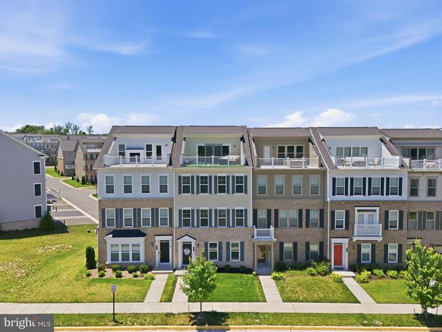 17139 BRANCHED OAK RD, Dumfries, VA 22026