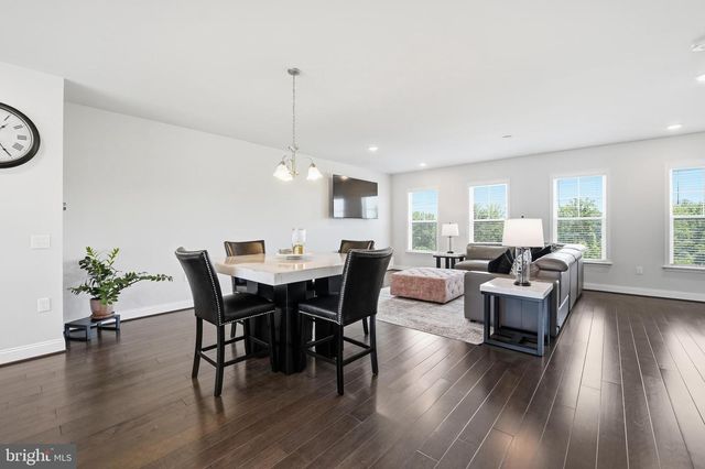 17139 BRANCHED OAK RD, Dumfries, VA 22026